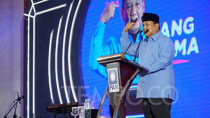 Prabowo mengisyaratkan ada partai yang mengaku mengusung Bung Karno, menurut pengamat politik